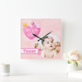 カスタム写真 – It's a Girl スクエア壁時計 (ホーム)