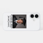 カスタム卒業写真 2026年卒業生 親バカグッズ iPhone 16ケース (裏面横)