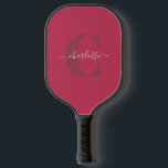 カスタム名スタイリッシュモノグラムのMagenta Red ピックルボールラケット<br><div class="desc">カスタム名モダンスタイリッシュ前マゼンタレッドPickleballパドル</div>