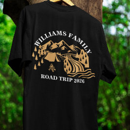 カスタム名入り家族バケーション山岳ロードトリップ Tシャツ