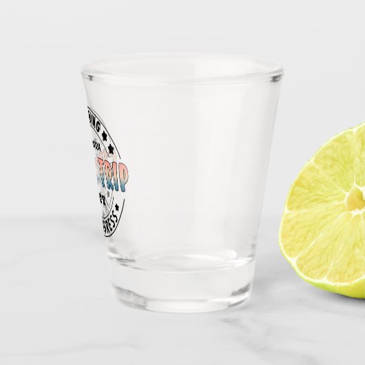 カスタム女子の旅行進行中のグラデーションおもしろい ショットグラス (右)