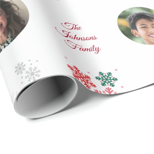 カスタム家族の名前と5フォトコラージペットクリスマス ラッピングペーパー (ロールコーナー)