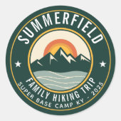 カスタム家族ハイキング旅行のマッチング ラウンドシール (正面)