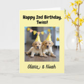 カスタム幸せな2回目の誕生日おめでとう、双子 カード (黄色い花)
