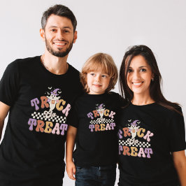 カスタム幽霊かわいいトリックまたはトリートハロウィーン Tシャツ