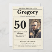 カスタム引用文おもしろいレトロ新聞第50誕生日 招待状 (正面)