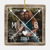 カスタム愛素朴ハート矢印2023 セラミックオーナメント (裏面)