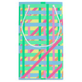 カスタム抱き枕 – 小、光沢 スモールペーパーバッグ (裏面)