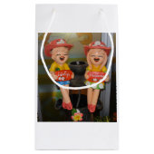 カスタム抱き枕 – 小、光沢 スモールペーパーバッグ (裏面)