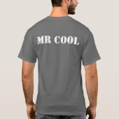 カスタム文字クールダークグレーの男の黒いTシャツ Tシャツ (裏面)