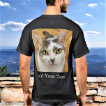 カスタム文字バック写真とオプションのパーソナライズされた Tシャツ<br><div class="desc">写真と文字をアップカスタマイズロードし、写真のTシャツを簡単にパーソナライズされた作成できる。クリックEDITコマンドで文字の色を変更。他のZazzle製品でこのデザインを転送し、Zazzle項目の大部分に適合するように調整することができる。標準のStudioデザインは、プロフェッショナルプリント用の高解像度ベクトルグラフィックスで作成される。Standard Studioのデザインとストップのデザインを選んでありがとう。</div>