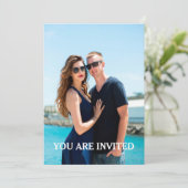 カスタム文字付きフォト結婚式招待状モダン 招待状 (スタンド正面)