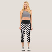 カスタム文字白黒フラ市松模様にグパターン カプリレギンス (正面)