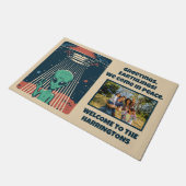 カスタム文字&フォトUFOエイリアン ドアマット (アングル)