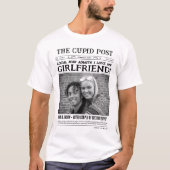 カスタム新聞風デザインの"I LOVE MY GIRLFRIEND"Tシャツ Tシャツ (正面)