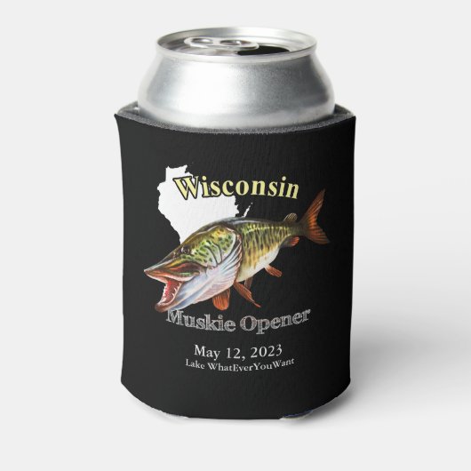 カスタム湖/デイトウィスコンシンムスキーオープナーダーク 缶クーラー (缶裏面)