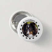カスタム犬の写真テンプレート(足跡とテキスト付き) 缶バッジ (正面&裏面)