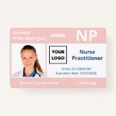 カスタム病院の従業員ロゴピンクの写真IDバッジ バッジ (正面)