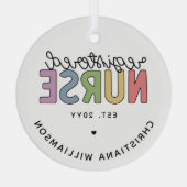 カスタム登カラフル録ナースRN卒業 ガラスオーナメント (裏面)