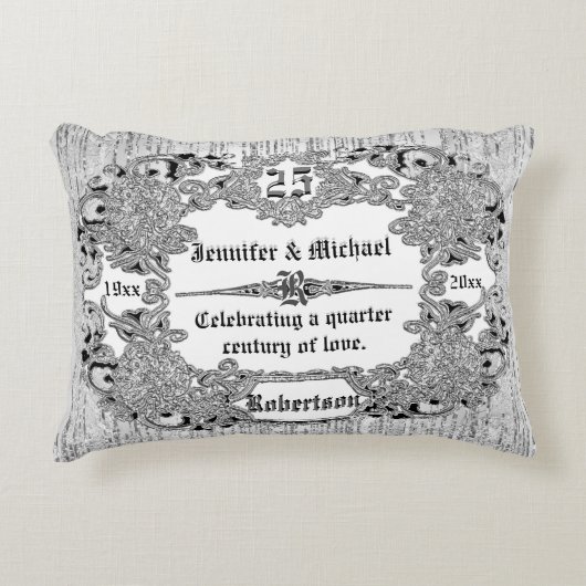 カスタム第25期銀周年記念モノグラム アクセントクッション (正面)