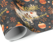 カスタム素朴オーナメントと葉のクリスマス ラッピングペーパー (ロールコーナー)