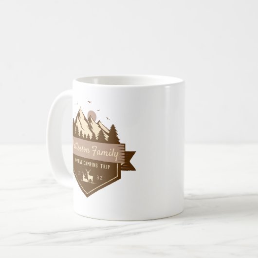 カスタム素朴ファミリーネームキャンピングトリップ コーヒーマグカップ (正面左)
