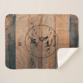 カスタム素朴木の質感と鹿モノグラム シェルパブランケット (正面(横))