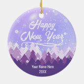 カスタム紫の平和な雪の森メリークリスマス セラミックオーナメント (裏面)