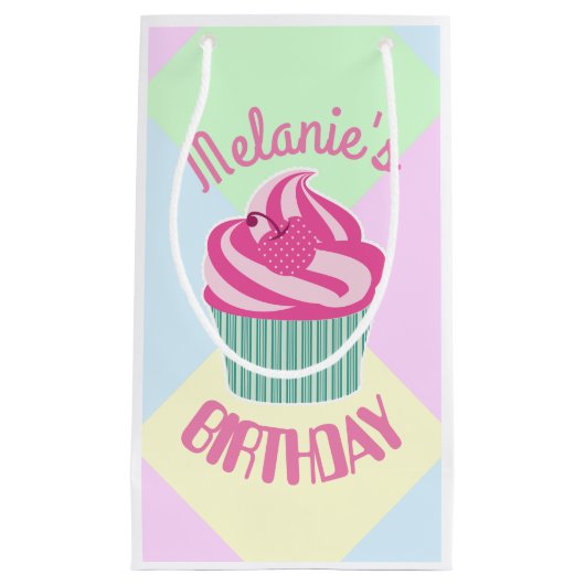 カスタム誕生日カップケパーソナライズされたーキ スモールペーパーバッグ (正面)