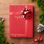 カスタム金ゴールドスクリプフェイクトMerry Christmas ラッピングペーパー<br><div class="desc">カスタムカッコいいの上品なパーソナライズされたクリスマスのパタ市松模様にーン、美しいゴールデンスクリプト、プレミアム品質のギフトラップラッピング紙。単にあなたの挨拶/願い/メモを入力し、受信者の名前は、この包装紙を一種のものにし、あなたの贈り物は本当に特別にする。誕生日、記念日、バレンタインデー、母の日、父の日、休日、クリスマスなどに最適。</div>