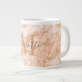 カスタム金ゴールドピンク大理石グリッターモノグラム名 ジャンボコーヒーマグカップ (正面右)