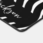 カスタム黒と白の波状パターン デスクマット (コーナー)