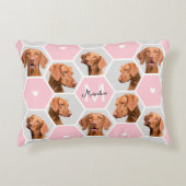 カスタム10ペットドッグ写真コラージモノグラムピンクグレー アクセントクッション (正面)