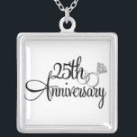 カスタム25周年記念シルバーネックレス シルバープレートネックレス<br><div class="desc">25カスタム周年記念ネックレスには25周年記念の言葉と銀の指輪のセットが結婚ある。25年の妻のための完璧な贈り物。</div>