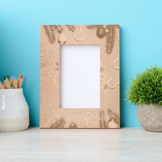 カスタム4" x 6"ポートレート、FrameStyle：ナチュラル レーザー彫刻フレーム (正面)