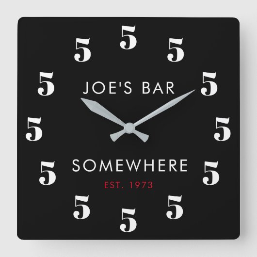 カスタム5時バーハッピーアワーブラック スクエア壁時計 (正面)