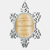 カスタム50周年記念結婚贈り物 スノーフレークピューターオーナメント (右)