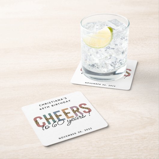 カスタム60モダン番目誕生日レオパードタイポグラフィ スクエアペーパーコースター (インサイチュ)