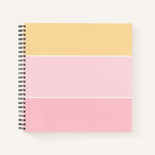 カスタム ピンク バニラ イエロー ホワイト ストライプ テンプレート ノートブック (正面)