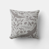 カスタム《鳥》ハヤブサパターン クッション (正面)