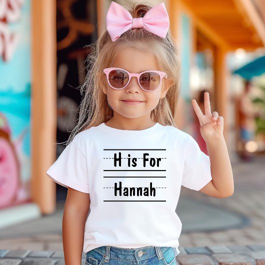 カスタムAlphabet Nameプレスクール・ギフトの初日 Tシャツ