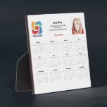 カスタムBusiness Logo Company 2023カレンダー フォトプラーク<br><div class="desc">このビジモダンネスカレンダーカスタムプラークは、シックなタイポグラフィのエージェント名の下にあなたのプロフェッショナル会社名で作られる。このミニマルな白黒カレンダーは、あなたのロゴと写真を備えパーソナライズされたている。2023コンテンポラリー年の法人向けマーケティングツール。素晴らし企業のマーケティング</div>