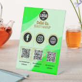 カスタムBusiness Social Media QRコード記号 – 緑 台座サイン (インサイチュ)