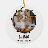 カスタムCat Memorial Keepsake – 写真、名前、日付 セラミックオーナメント (正面)