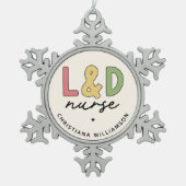 カスタムL及びDナース |労務ナース スノーフレークピューターオーナメント (正面)