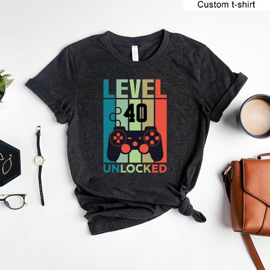 カスタムLevel 40 Unlocked Video Gamer 40th Birthday Tシャツ