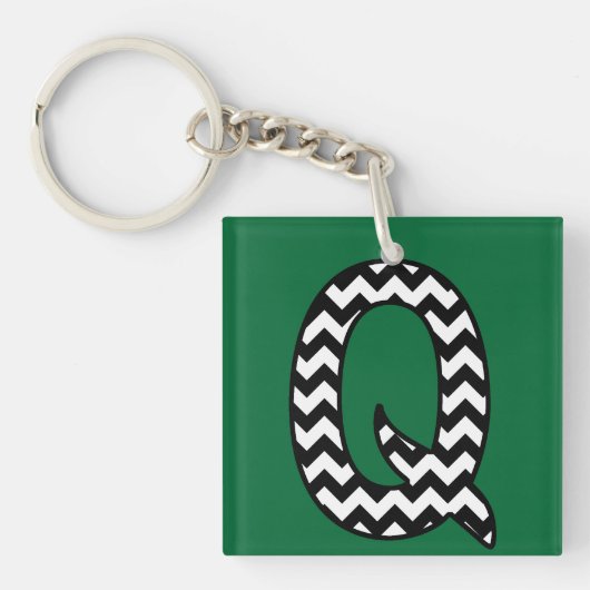 カスタムMonogram Keychain: Q：ブラック、ホワイトのシェブロン キーホルダー (正面)