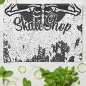 カスタムNAMEスカル・スケートボードスケートショップ キッチンタオル (折り畳み)