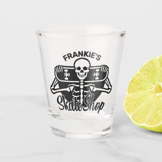カスタムNAMEスカル・スケートボードスケートショップ ショットグラス (正面)