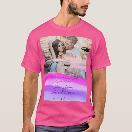 カスタムPink Holography Overlay写真記念日 Tシャツ (正面)